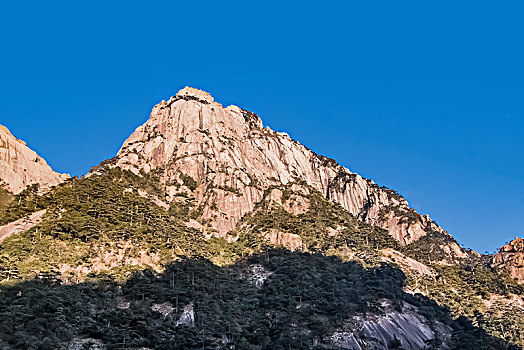 安徽省黄山市黄山风景区天海大峡谷自然景观