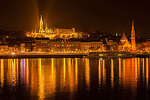 马提亚斯教堂,夜景,多瑙河,环境,布达佩斯,匈牙利