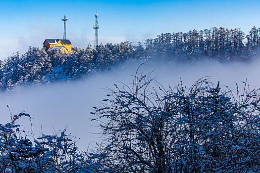 西岭雪山大雪的美丽风景