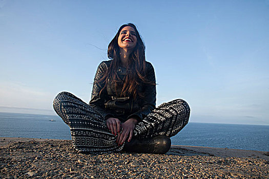 微笑,坐,女人,海洋,悬崖