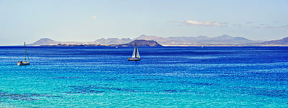 帆船,青绿色,水,北海岸,富埃特文图拉岛,背景,普拉亚布兰卡,兰索罗特岛,加纳利群岛,西班牙,欧洲
