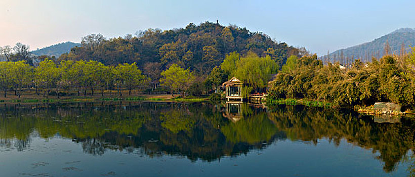 西湖浴鹄湾