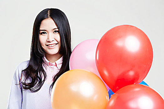 女囚犯