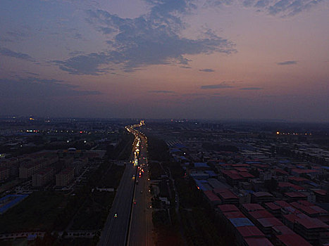 郑州市大河路夕阳景色