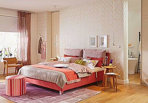女性,卧室,盒子,床,红色,金色,图案,壁纸