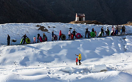 银川苏峪口滑雪场图片