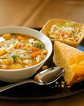 碗,丰盛,根菜汤,玉米面包