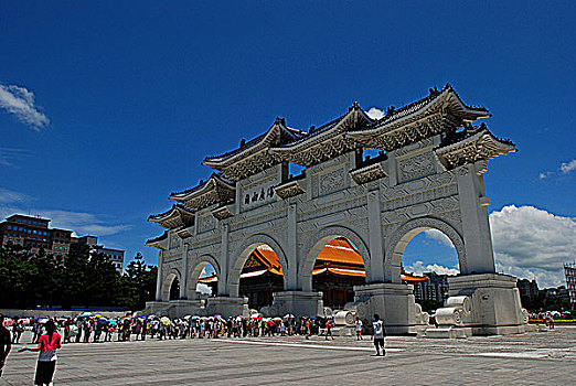 台湾台北自由广场,中正纪念堂