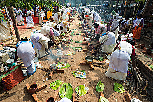 女人,烹调,忙碌,街道,节日,特里凡得琅,喀拉拉,印度,亚洲