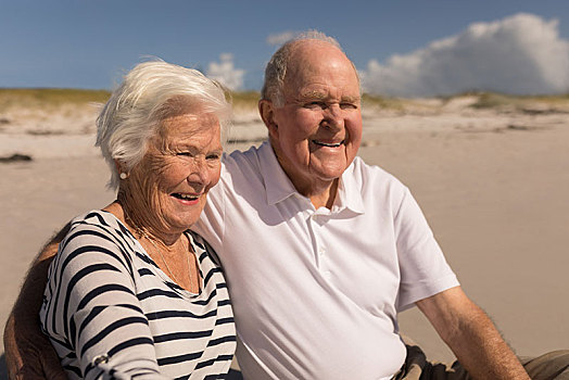高兴,老年,夫妻,坐,海滩