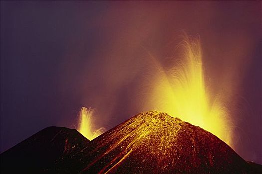火山爆发,放射状,裂缝,二月,火山岩,溅,黄昏,伊莎贝拉岛,加拉帕戈斯群岛,厄瓜多尔