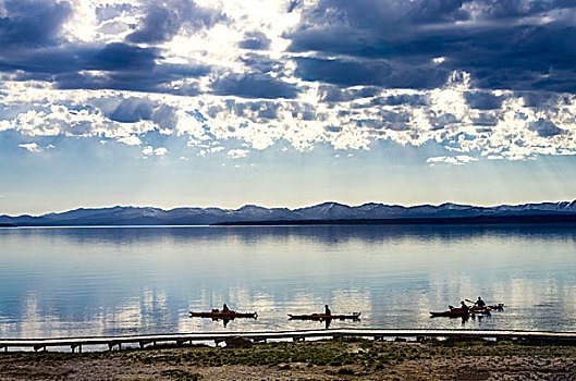 皮划艇,黄石湖,怀俄明,美国