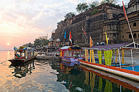 船,神圣,纳尔默达河,河,中央邦,印度,亚洲