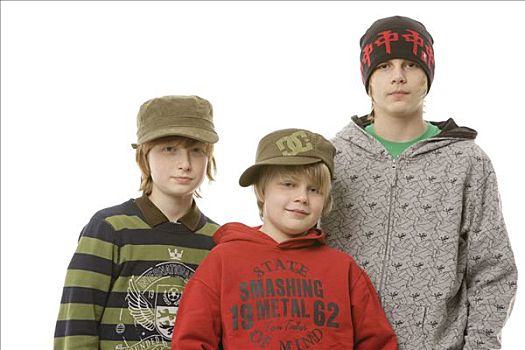 三个男孩,13岁,戴着,帽,帽子