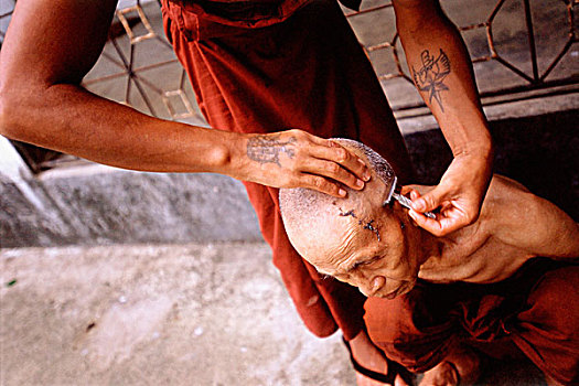 缅甸,仰光,一个,僧侣,帮助,剃