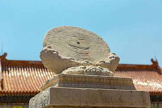 古代计时仪器北京故宫内的日晷