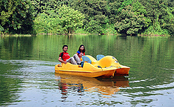 情侣,桨轮船,湖,孟加拉,八月,2007年