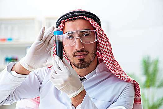 阿拉伯,化学家,科学家,测试,品质,油,汽油