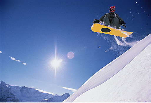 滑雪板玩家,跳跃,上方,山,瑞士