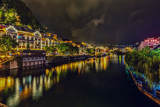 镇远古镇夜景