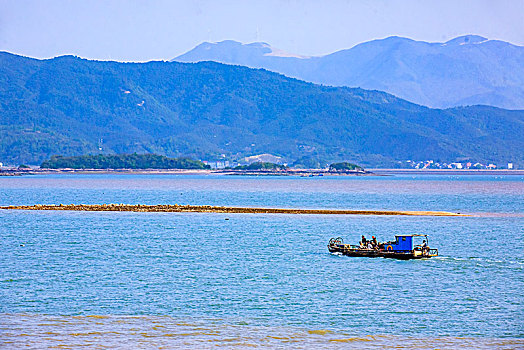 船,海面,浪花