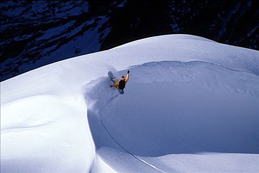 滑雪板玩家,转,雪堆