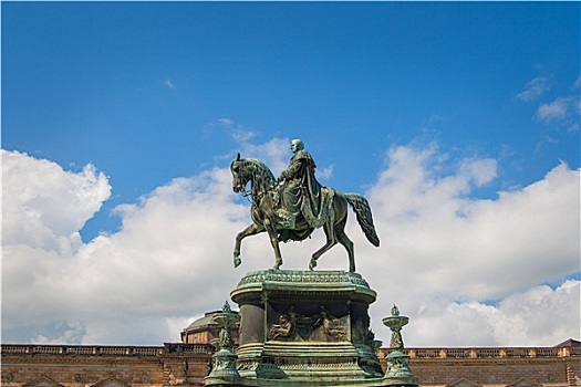 德累斯顿,骑马雕像,约翰王