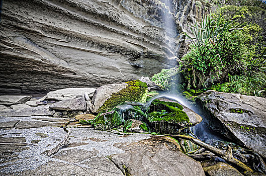 石头,小湾,海滩,瀑布,帕帕罗瓦国家公园,南岛,新西兰,大洋洲