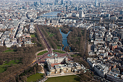 白金汉宫,圣詹姆斯公园,威斯敏斯特,伦敦,艺术家