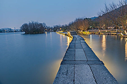 杭州湘湖夜景