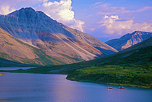 独木舟,一对,湖,蛇河,育空,加拿大