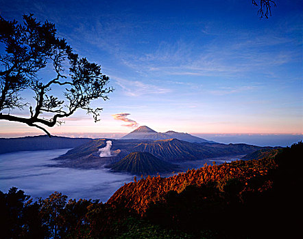 印度尼西亚,爪哇,婆罗摩火山,日出,火山口,攀升