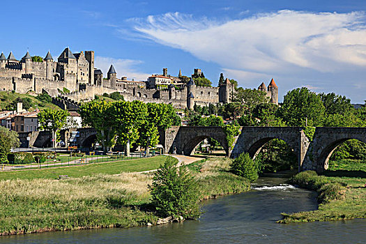 古桥,上方,后面,中世纪,要塞,卡尔卡松尼,朗格多克-鲁西永大区,法国,欧洲
