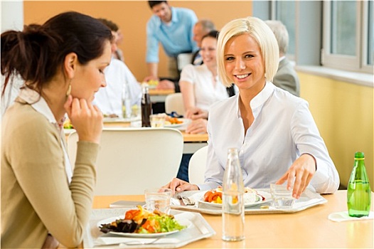自助餐厅,午餐,年轻,职业女性,吃饭,沙拉