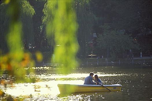 日本,东京,上野,公园,爱人,划船,水塘,反射,亮光