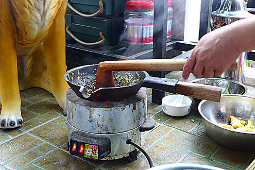 打油茶