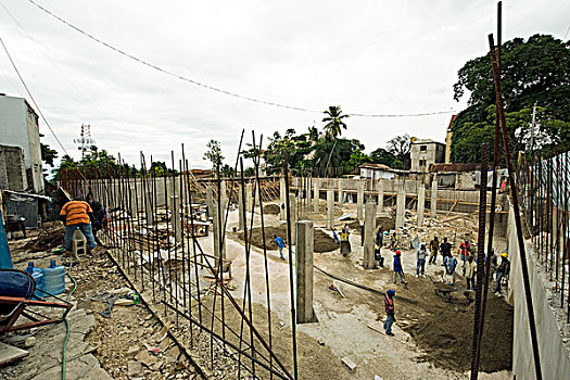 haiti,port,au,prince,construction,site