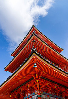 日本京都清水寺春天樱花盛开