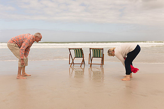 高兴,老年,夫妻,卷起,裤子,海滩