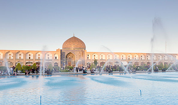 圆顶,清真寺,喷泉,水池,黄昏,伊斯法罕,伊朗,亚洲