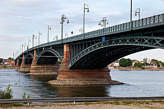 桥,穿过,莱茵河,河,美因茨,莱茵兰普法尔茨州,德国,欧洲