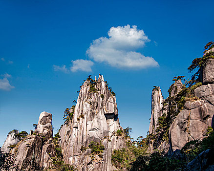 江西上饶三清山南清园群山