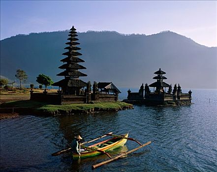 布拉坦湖,庙宇,船夫,巴厘岛,印度尼西亚