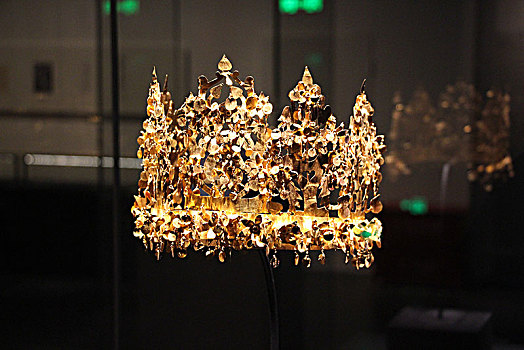 黄金王冠