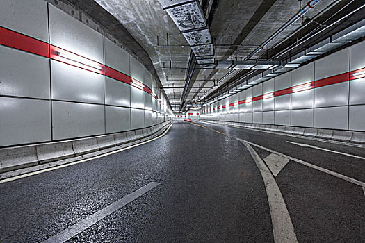 modernhighwaytunnelunderpass