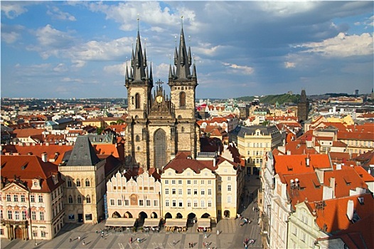 老城广场,提恩教堂,布拉格