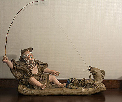 渔翁塑像