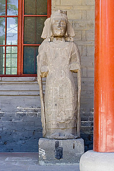 山西太原文庙陈列菩萨立像