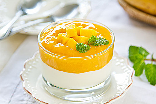 芒果,酸奶