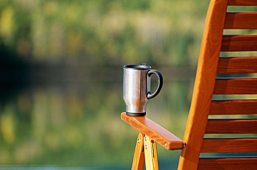咖啡杯,甲板,椅子